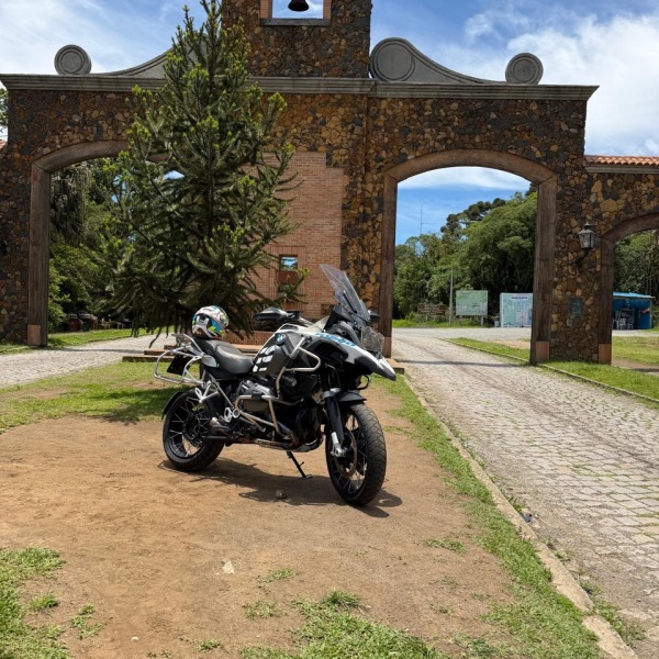 Bmw Gs 1200 + IPhone 17 Pro Max 